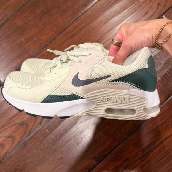 Nike Air Max Excee Sea Glass Vintage Green White Size 9 - Picture 5 of 7